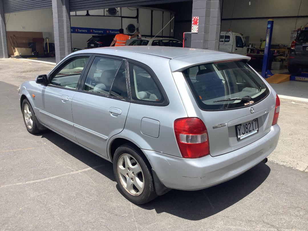 Photo '3' of Mazda 323 Astina GTX