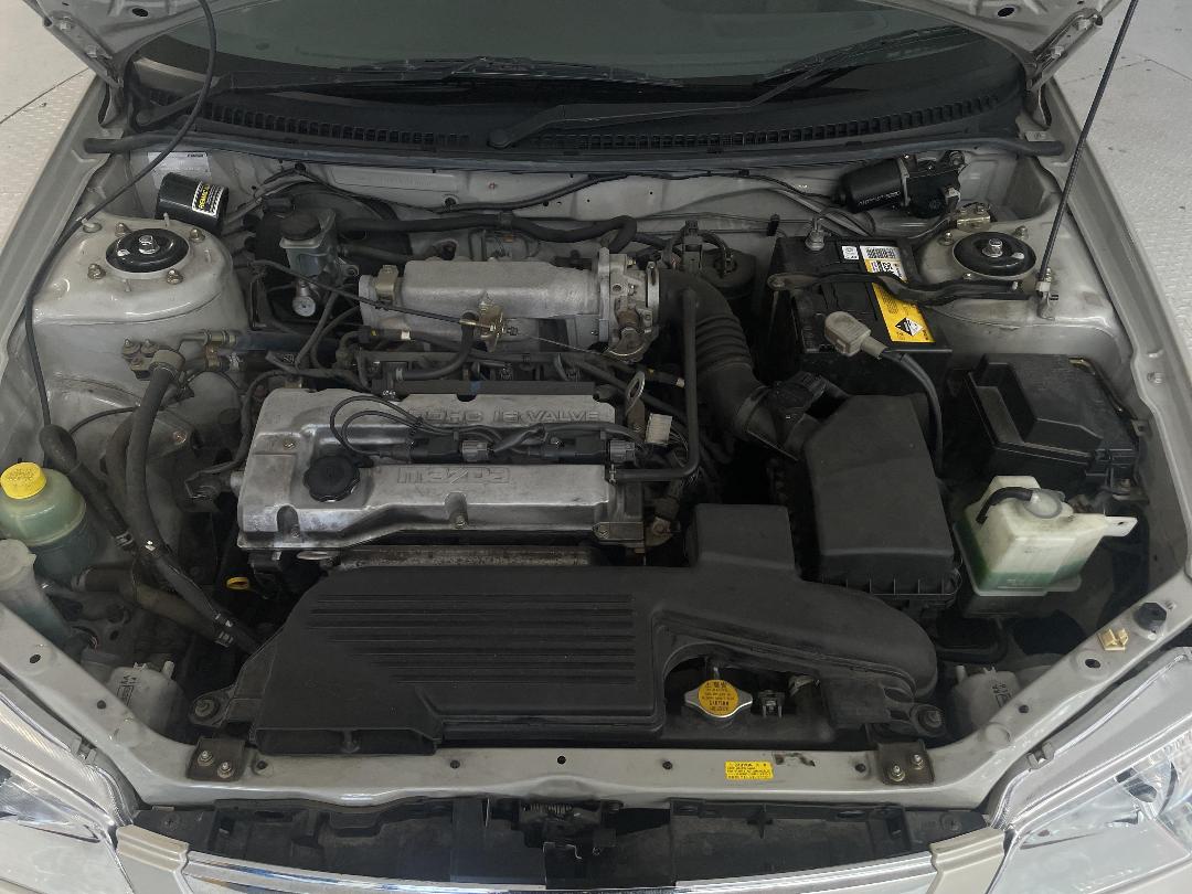 Photo '13' of Mazda 323