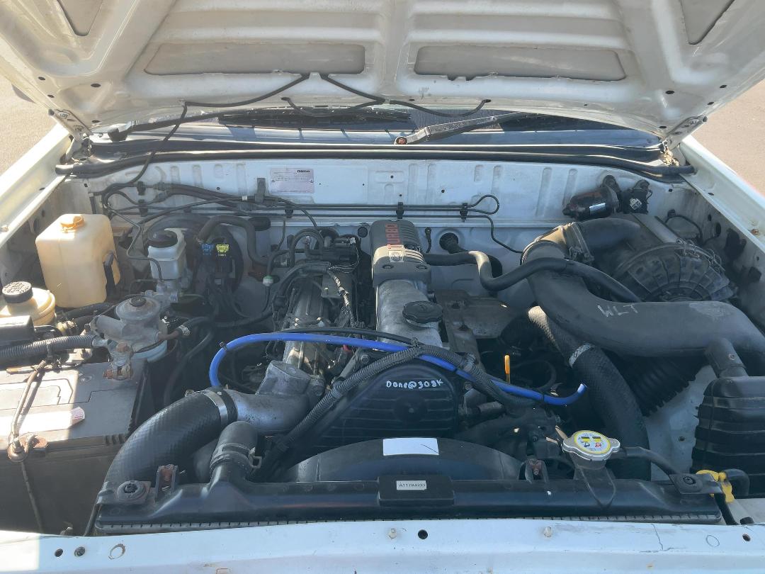 Photo '14' of Mazda Bounty CAB Plus W/S TD