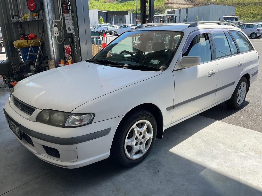 Photo '2' of Mazda Capella Photo '2' of Mazda Capella