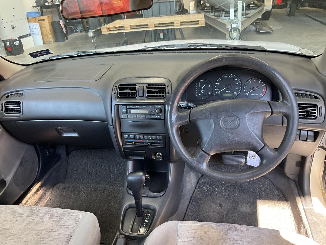 Photo '17' of Mazda Capella Photo '17' of Mazda Capella