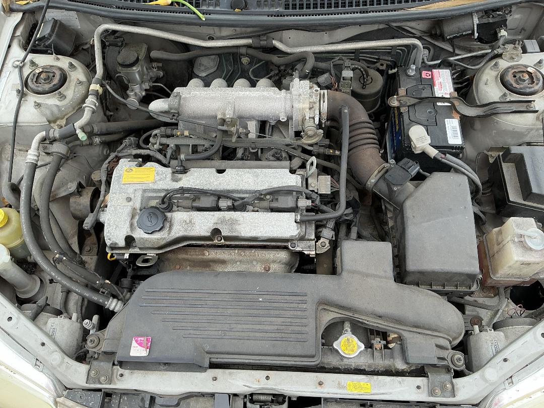 Photo '11' of Mazda Familia