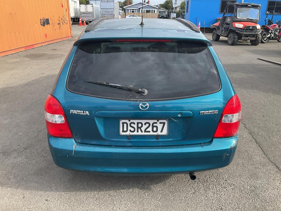 Photo '5' of Mazda Familia