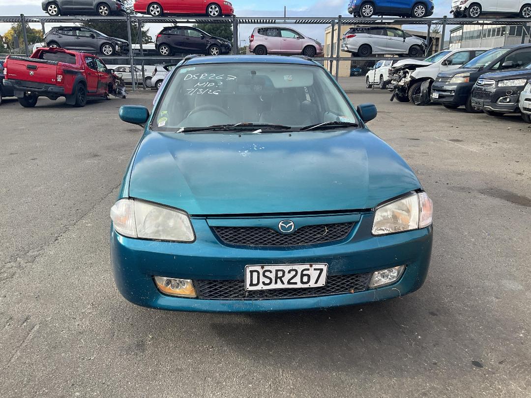 Photo '2' of Mazda Familia