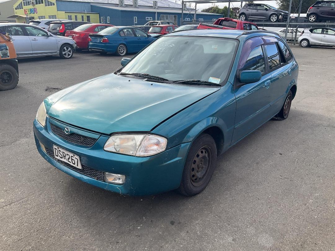 Photo '3' of Mazda Familia