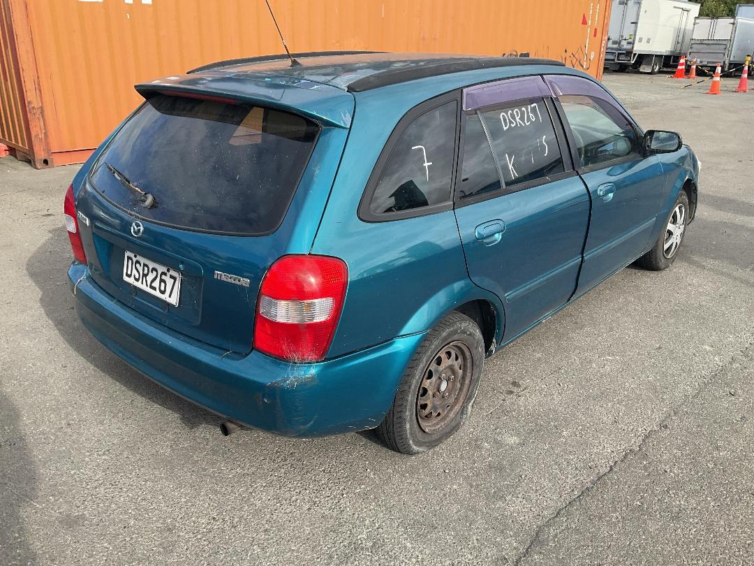 Photo '6' of Mazda Familia