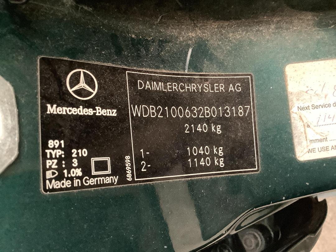 Photo '15' of Mercedes-Benz E-Class E280 Elegance Photo '15' of Mercedes-Benz E-Class E280 Elegance