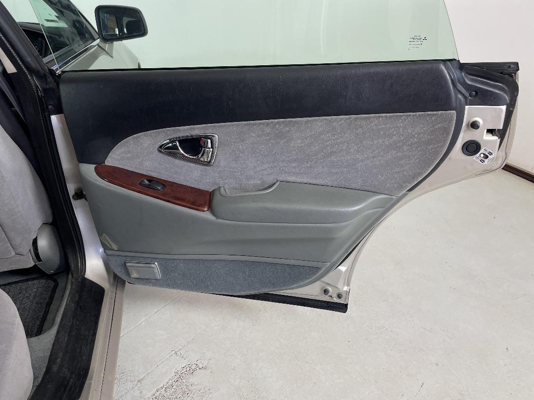 Photo '19' of Mitsubishi Diamante