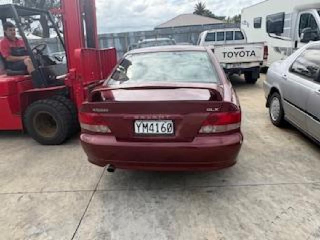 Photo '3' of Mitsubishi Galant Glxi