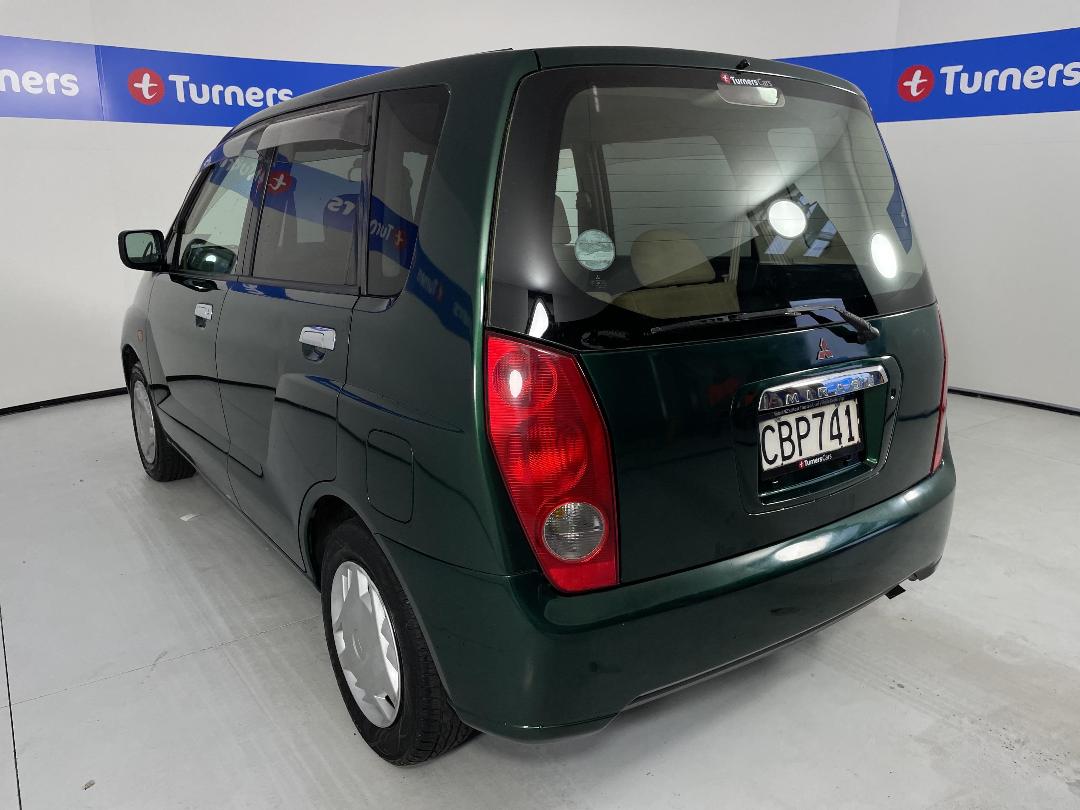 Photo '5' of Mitsubishi Mirage Photo '5' of Mitsubishi Mirage