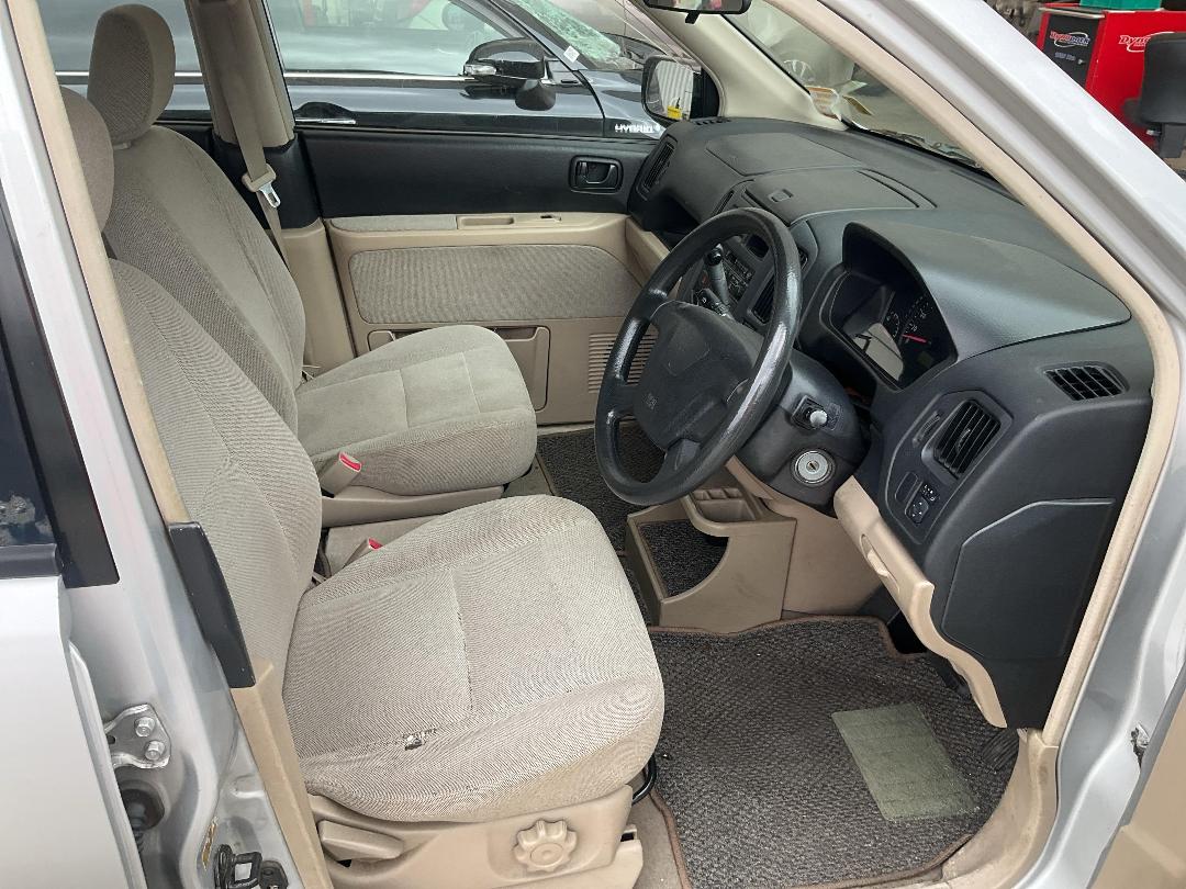 Photo '11' of Mitsubishi Mirage Dingo Photo '11' of Mitsubishi Mirage Dingo