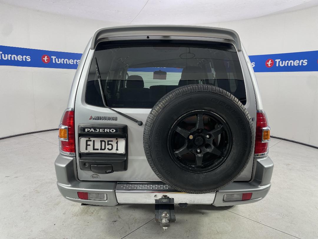 Photo '9' of Mitsubishi Pajero