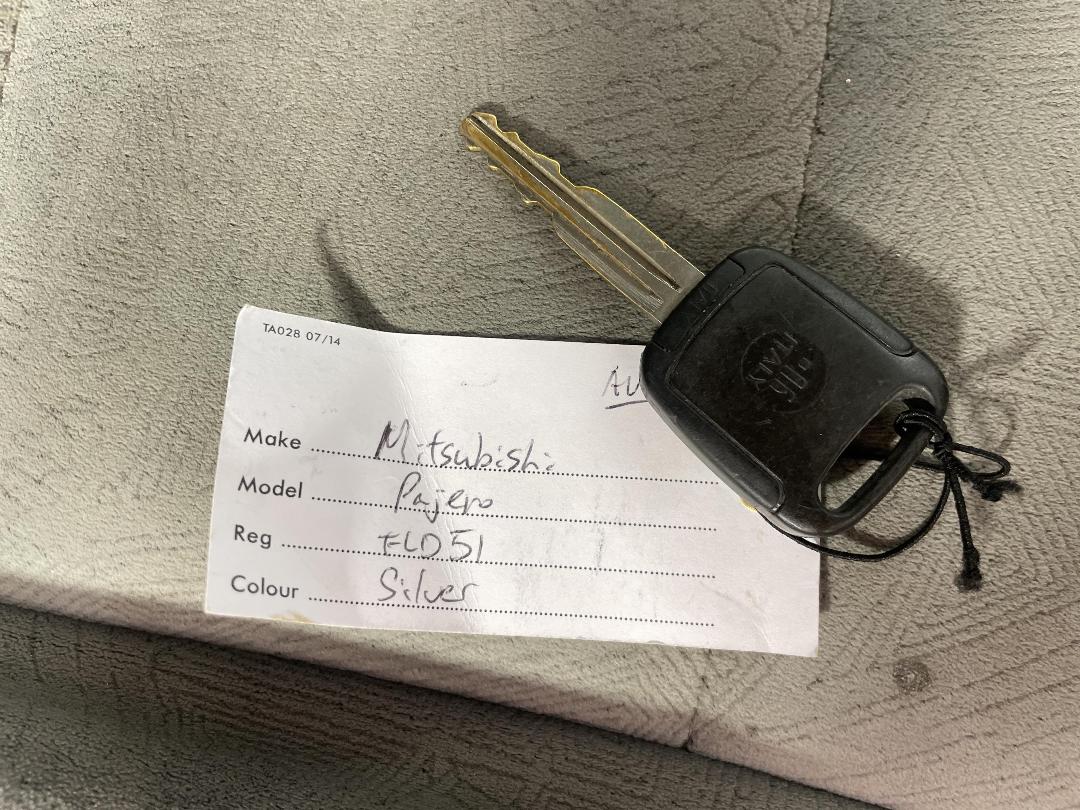 Photo '15' of Mitsubishi Pajero