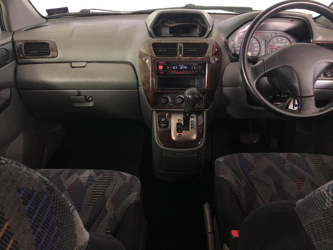 Photo '17' of Mitsubishi RVR Photo '17' of Mitsubishi RVR