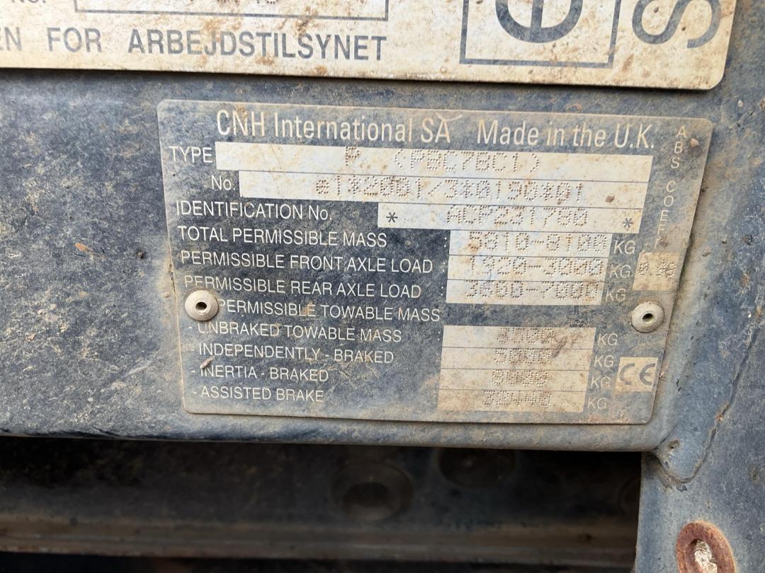 Used New Holland TS110A & FEL 1999 Turners Trucks & Machinery for