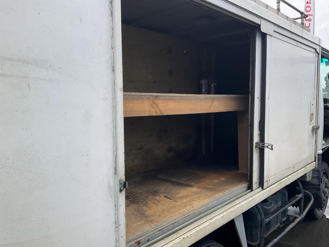 Photo '18' of Nissan Atlas Box Body Photo '18' of Nissan Atlas Box Body