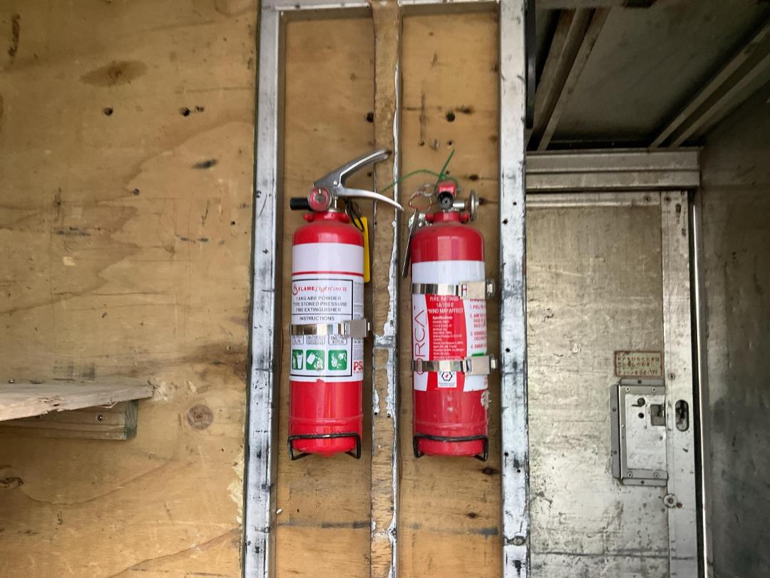 Photo '21' of Nissan Atlas Box Body Photo '21' of Nissan Atlas Box Body