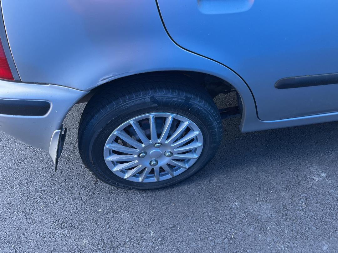 Photo '9' of Nissan March Photo '9' of Nissan March