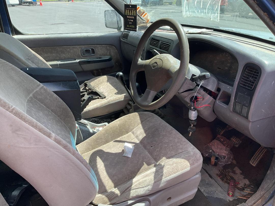 Photo '15' of Nissan Navara D/C W/S Photo '15' of Nissan Navara D/C W/S