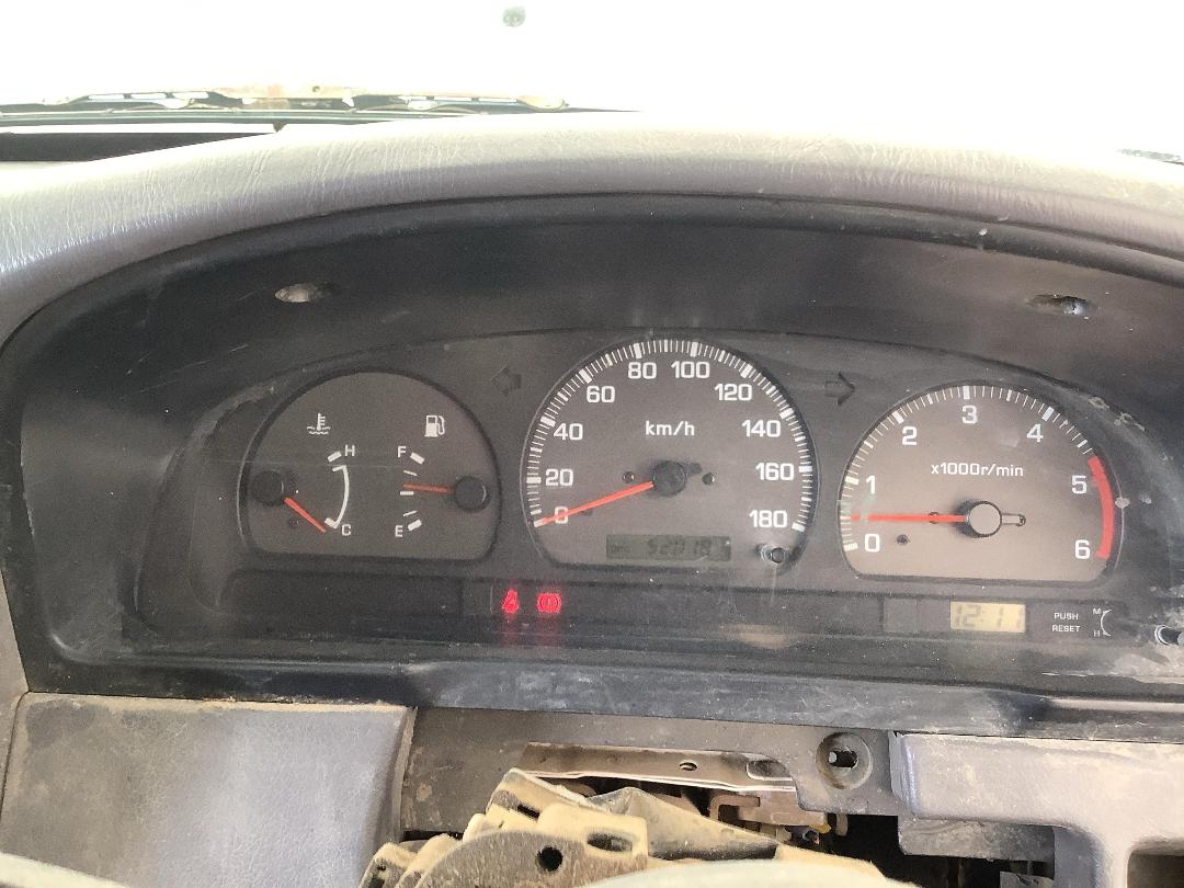 Photo '14' of Nissan Navara D/C W/S