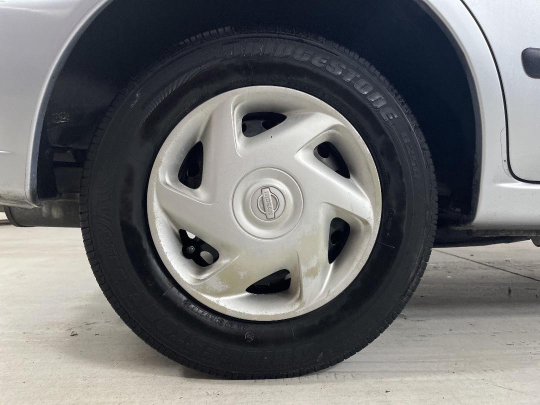 Photo '12' of Nissan Pulsar Photo '12' of Nissan Pulsar