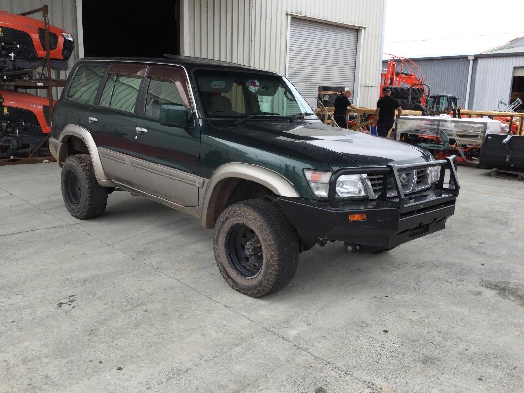 Photo '9' of Nissan Safari Photo '9' of Nissan Safari