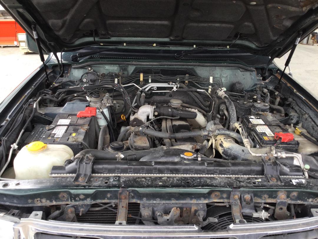 Photo '20' of Nissan Safari Photo '20' of Nissan Safari