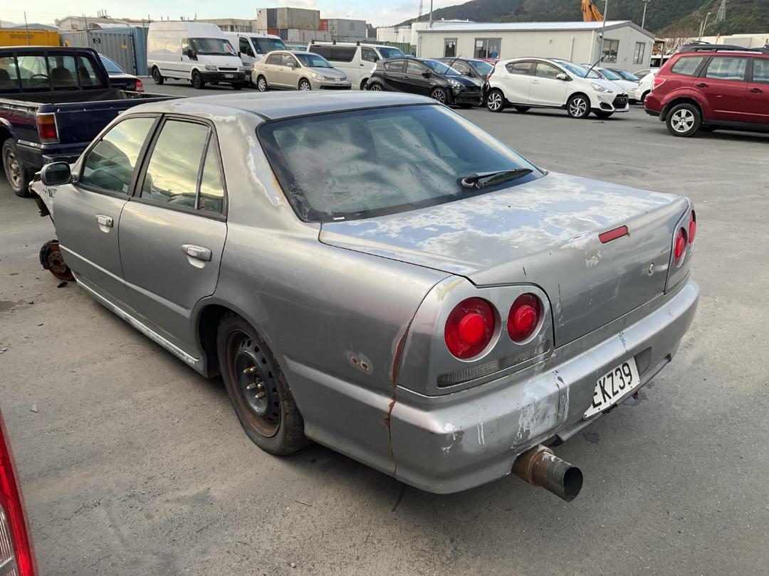 Damaged Nissan Skyline 1999 in Wellington Seaview at Turners
