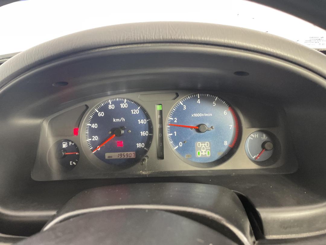 Photo '21' of Nissan Terrano Photo '21' of Nissan Terrano