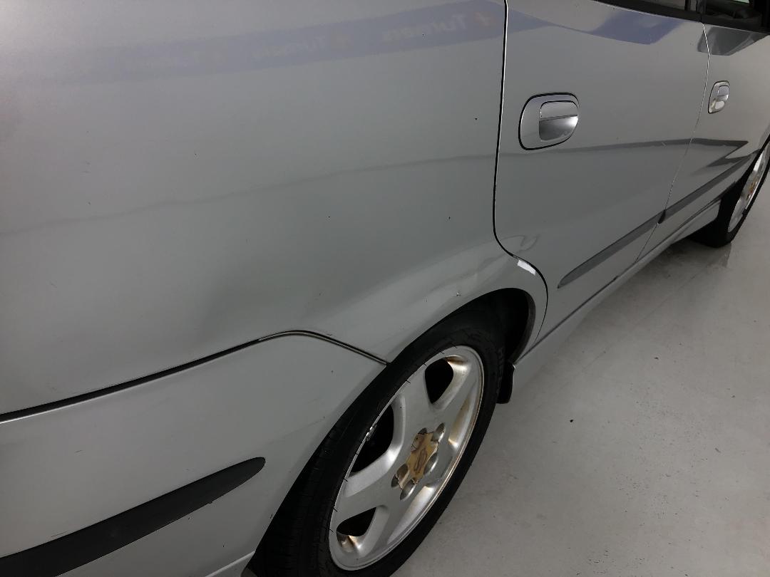 Photo '25' of Nissan Tino