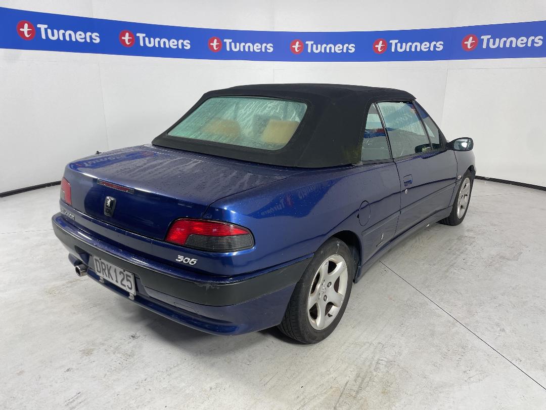 Photo '7' of Peugeot 306 Pininfarina