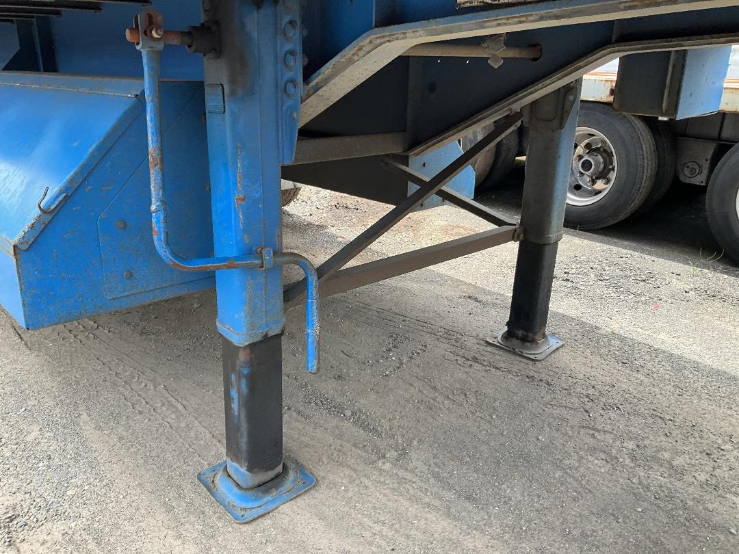 Photo '18' of ROADMASTER SP 3A-7.6B Curtainsider Trailer