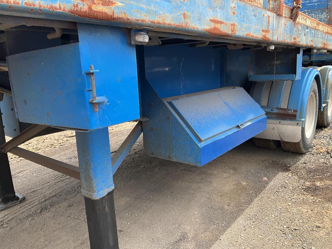 Photo '28' of ROADMASTER SP 3A-7.6B Curtainsider Trailer