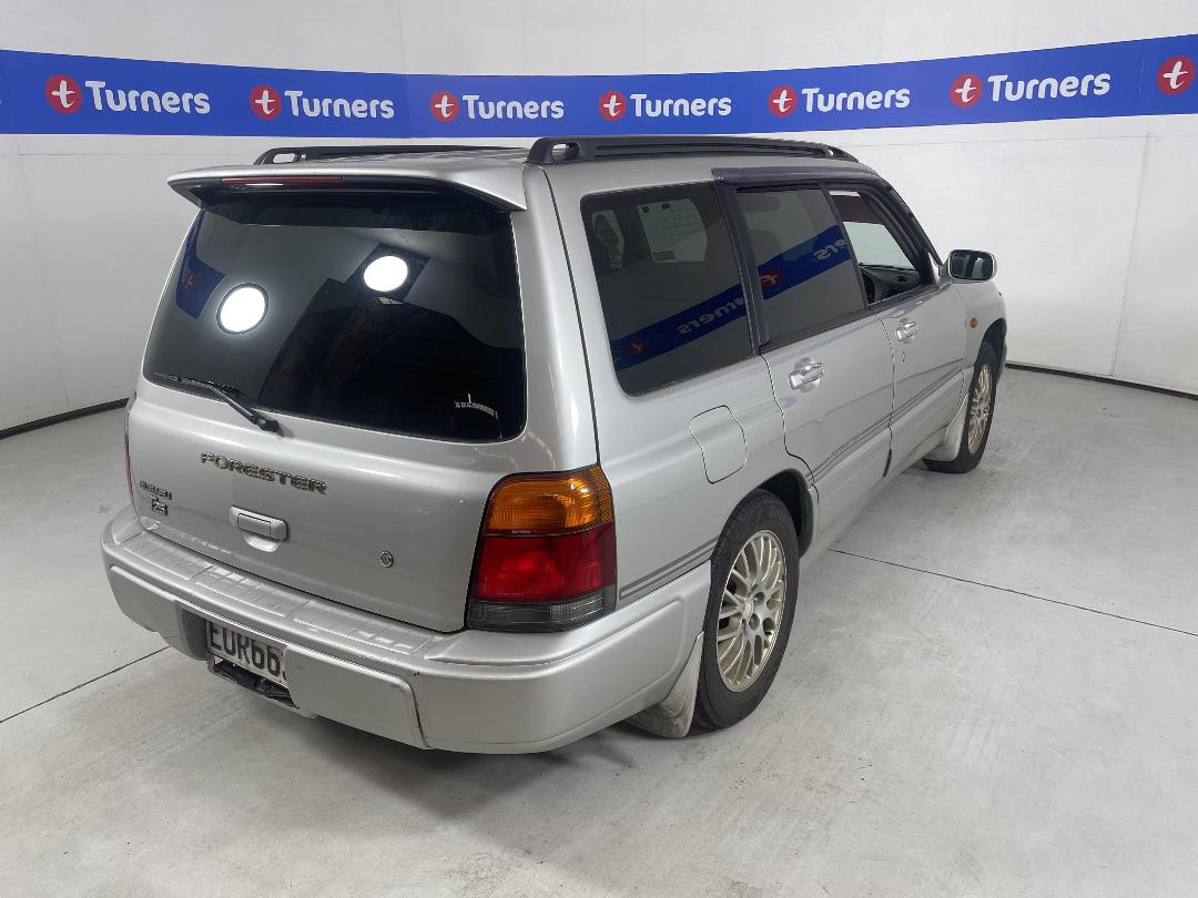 Photo '6' of Subaru Forester Photo '6' of Subaru Forester