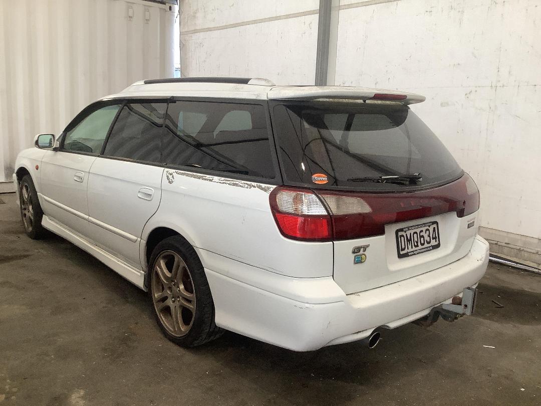Photo '5' of Subaru Legacy GT-B