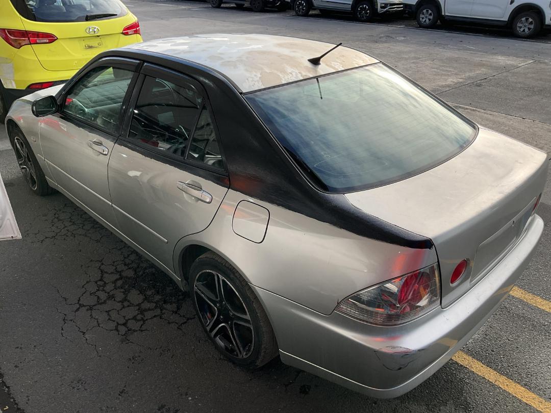 Photo '4' of Toyota Altezza