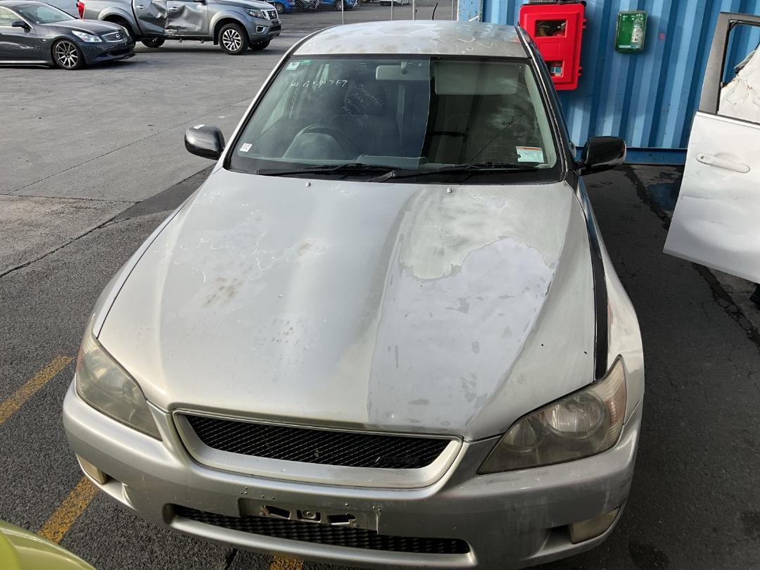 Photo '2' of Toyota Altezza