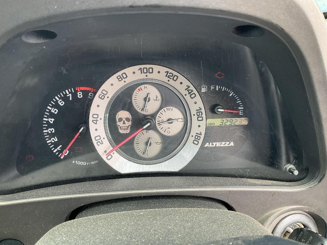 Photo '3' of Toyota Altezza Photo '3' of Toyota Altezza