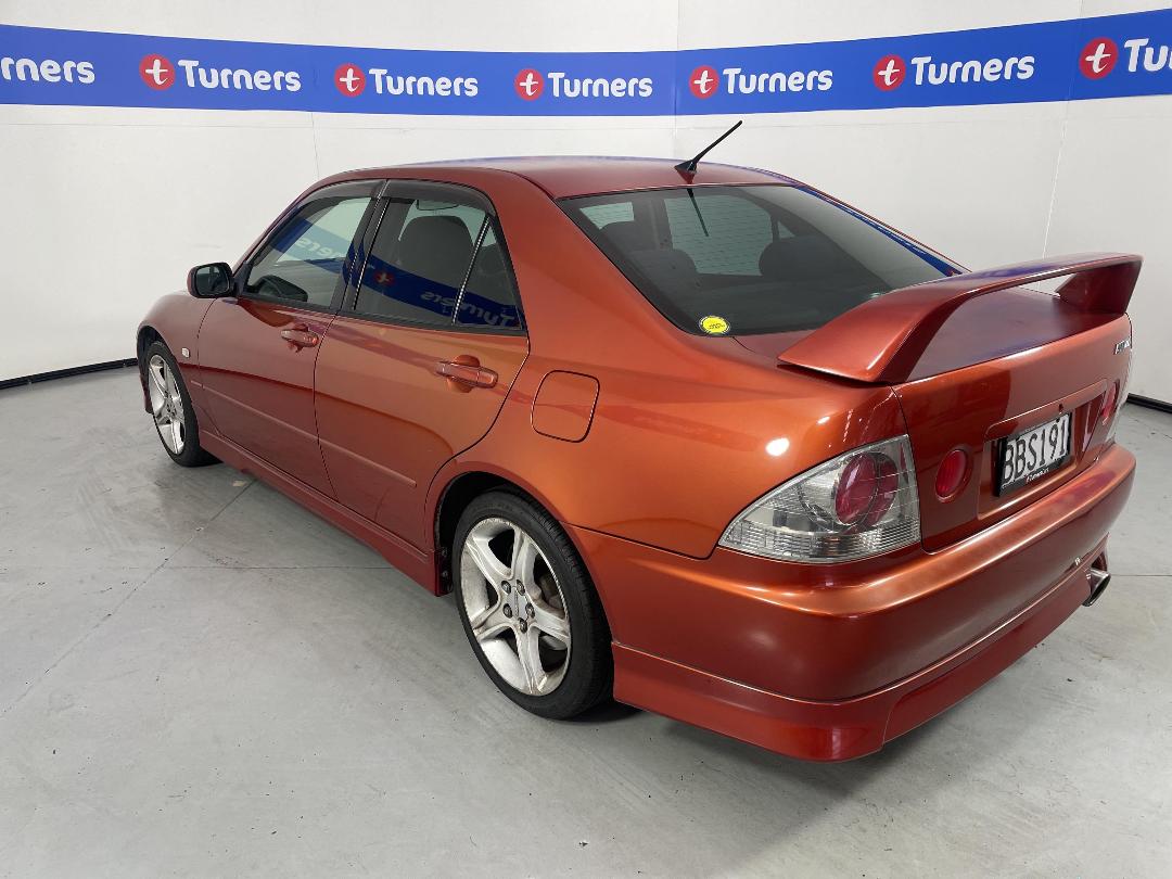 Photo '5' of Toyota Altezza