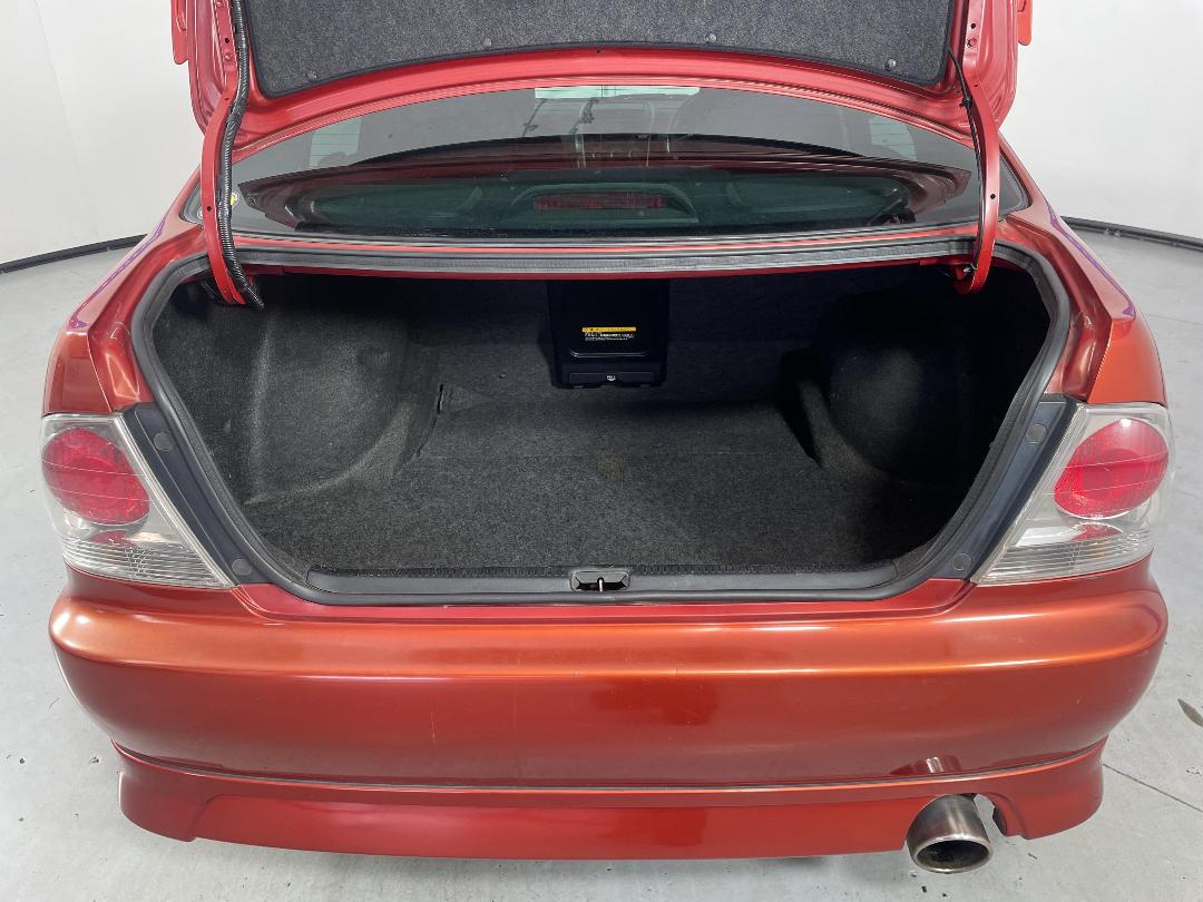 Photo '14' of Toyota Altezza