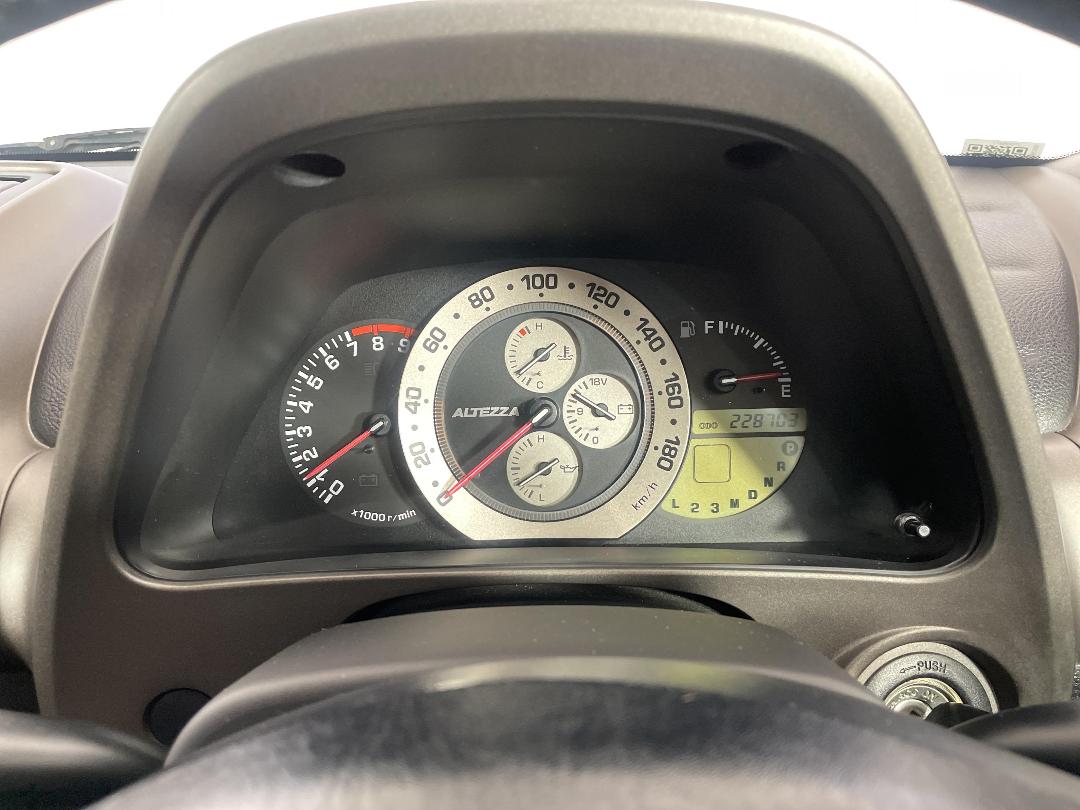 Photo '21' of Toyota Altezza