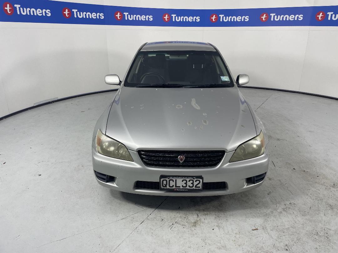 Photo '2' of Toyota Altezza Photo '2' of Toyota Altezza