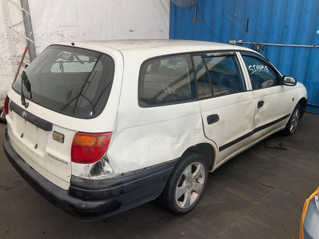 Photo '5' of Toyota Caldina UL Photo '5' of Toyota Caldina UL