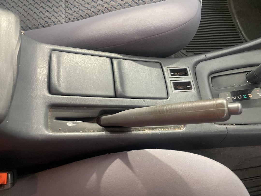 Photo '30' of Toyota Camry