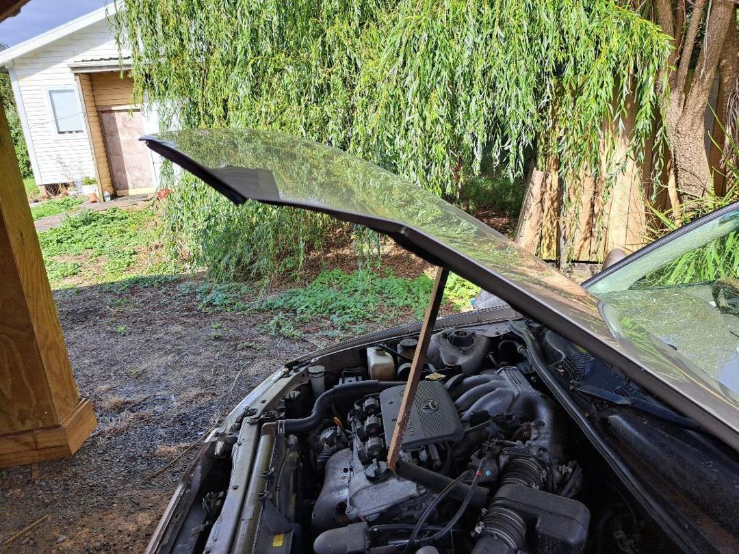 Photo '8' of Toyota Camry GLX