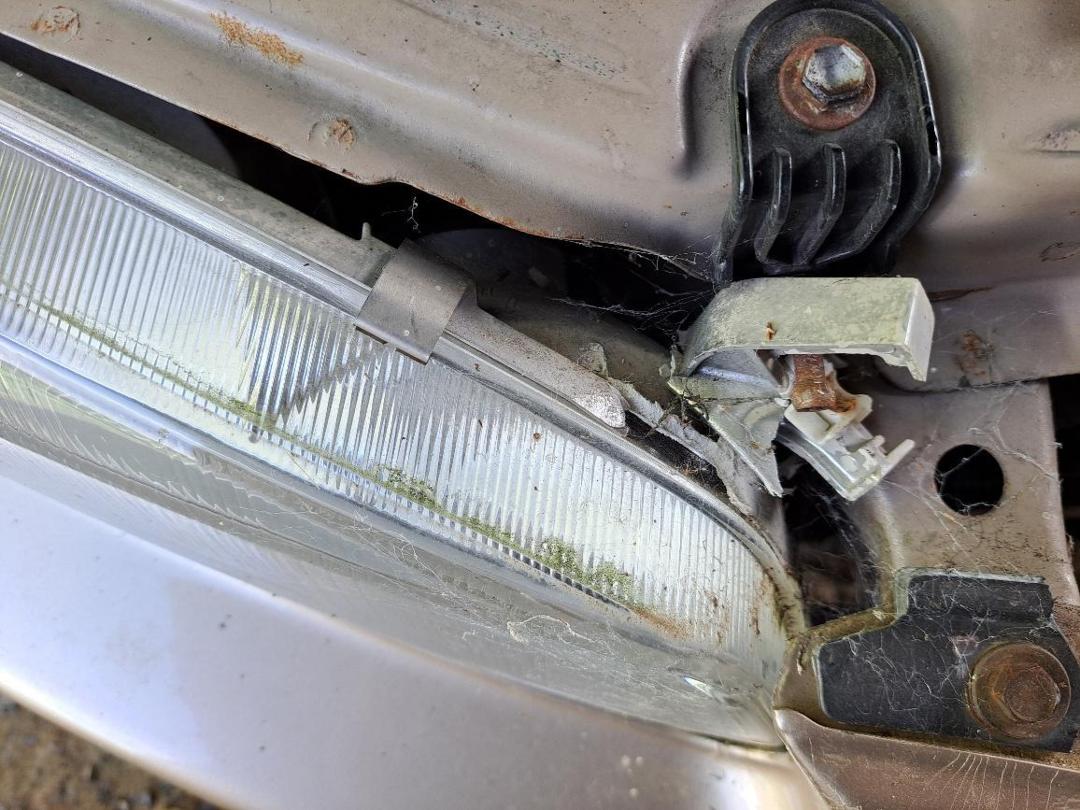 Photo '16' of Toyota Camry GLX