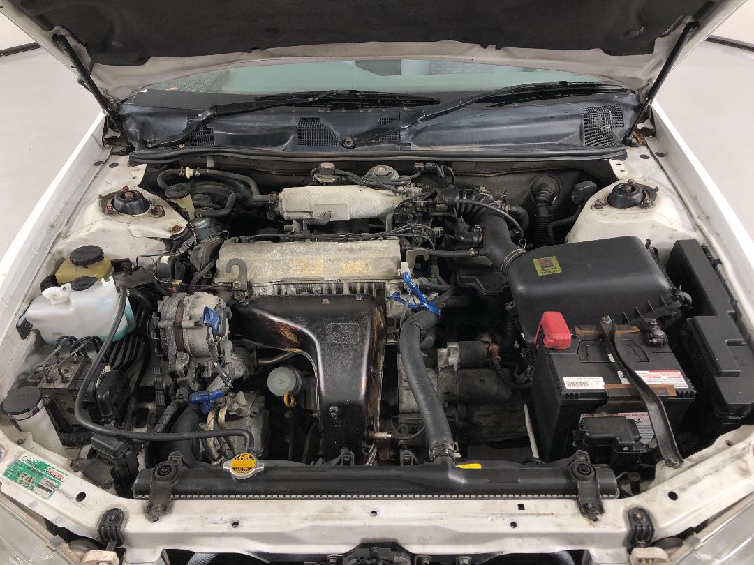 Photo '13' of Toyota Camry