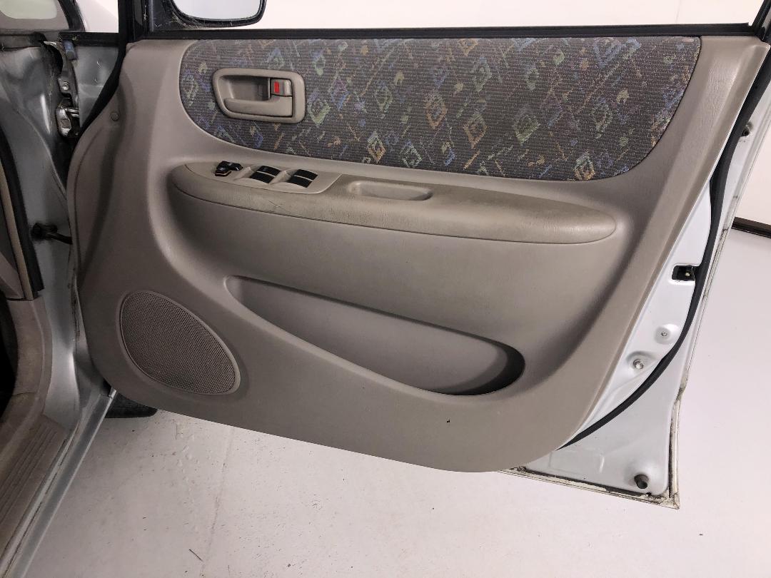 Photo '15' of Toyota Corolla Photo '15' of Toyota Corolla