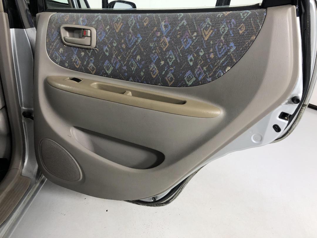 Photo '19' of Toyota Corolla Photo '19' of Toyota Corolla