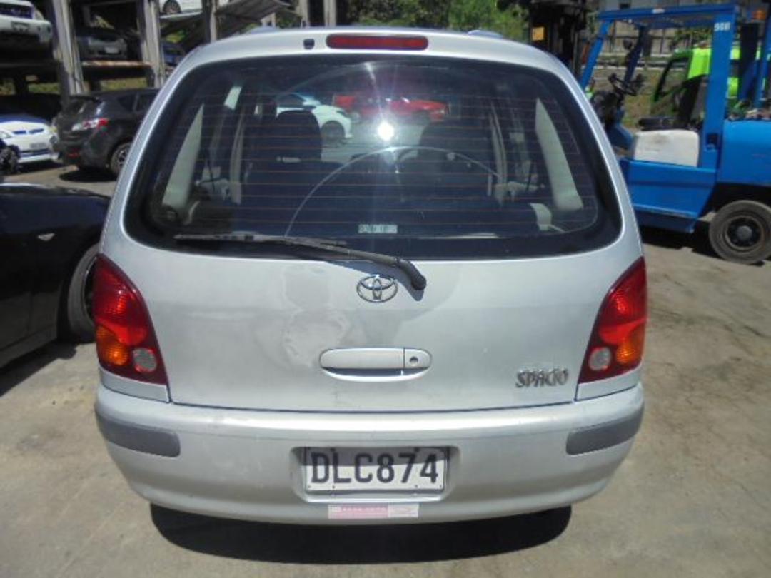 Photo '3' of Toyota Corolla Spacio Photo '3' of Toyota Corolla Spacio